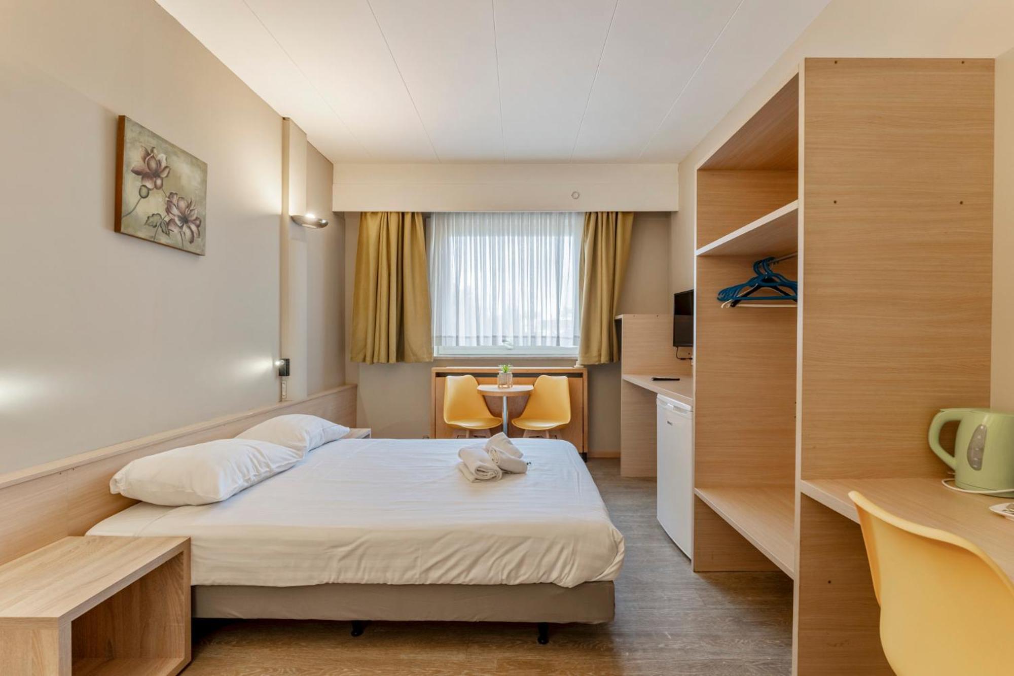 Отель Sleep & Go Brussels South Ватерлоо Экстерьер фото
